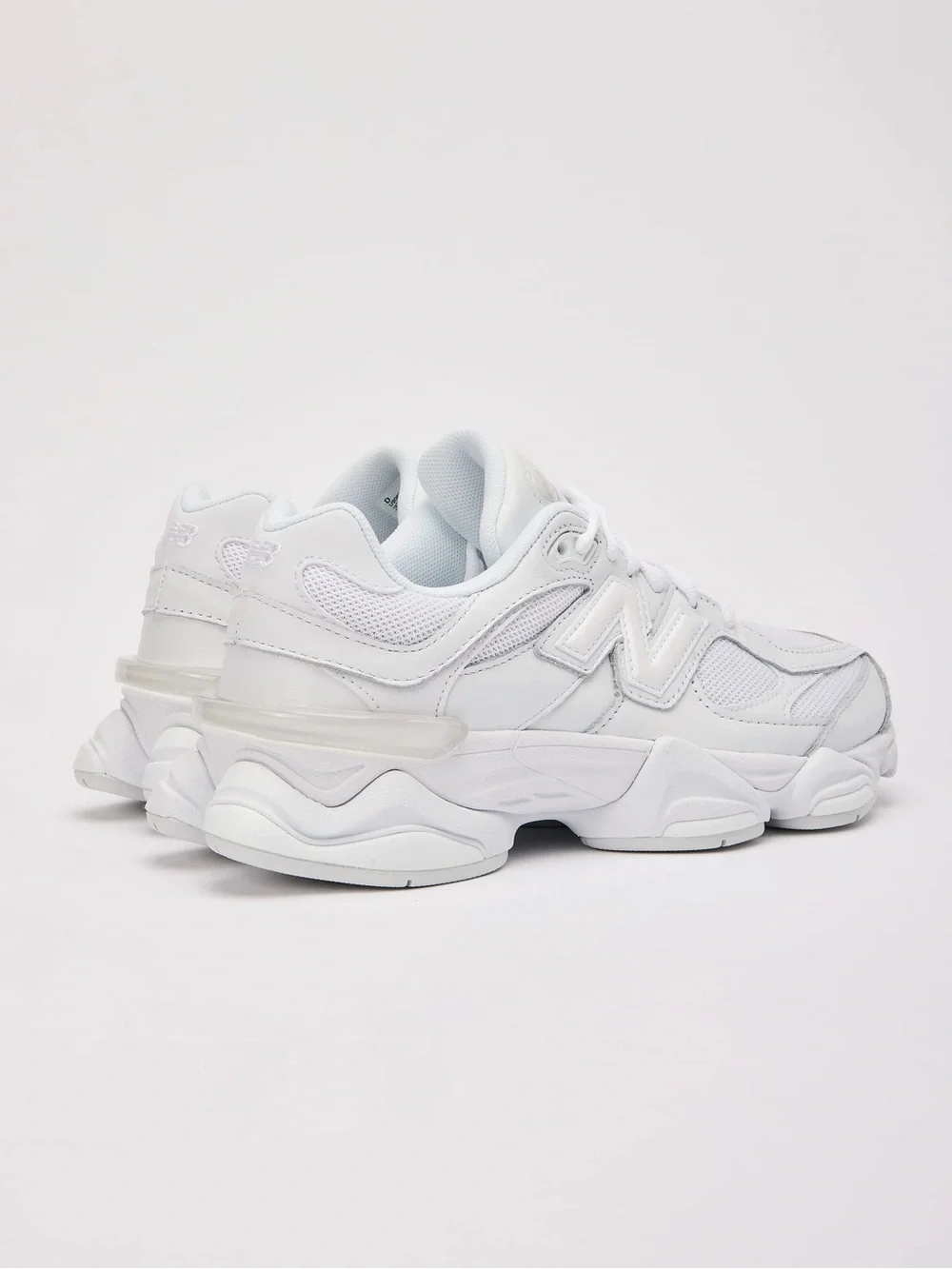 New Balance 9060 Triple White RARE NWT - Picture 7 of 8